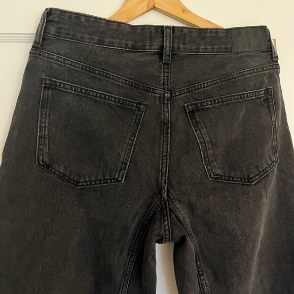 Like new! Madewell The Darted Barrel Jean in Olenda Wash | Size 27 - Picture 8 of 11
